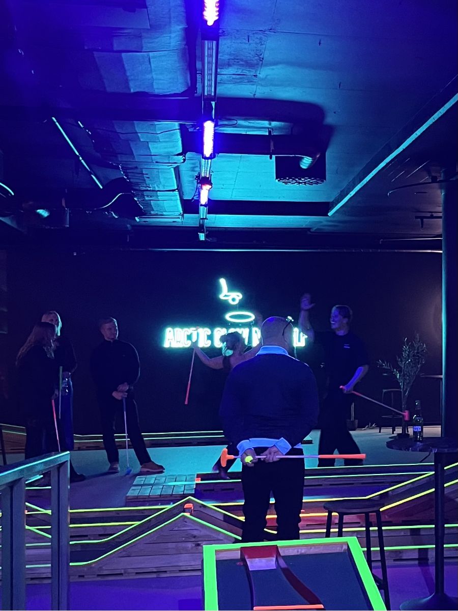 Players on the glowing course — Oulu